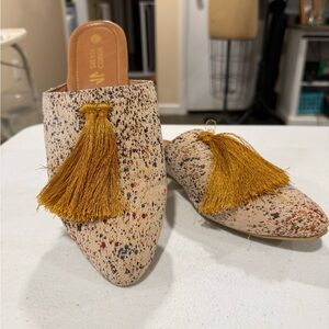 Silvia Cobos Close Toe Flats